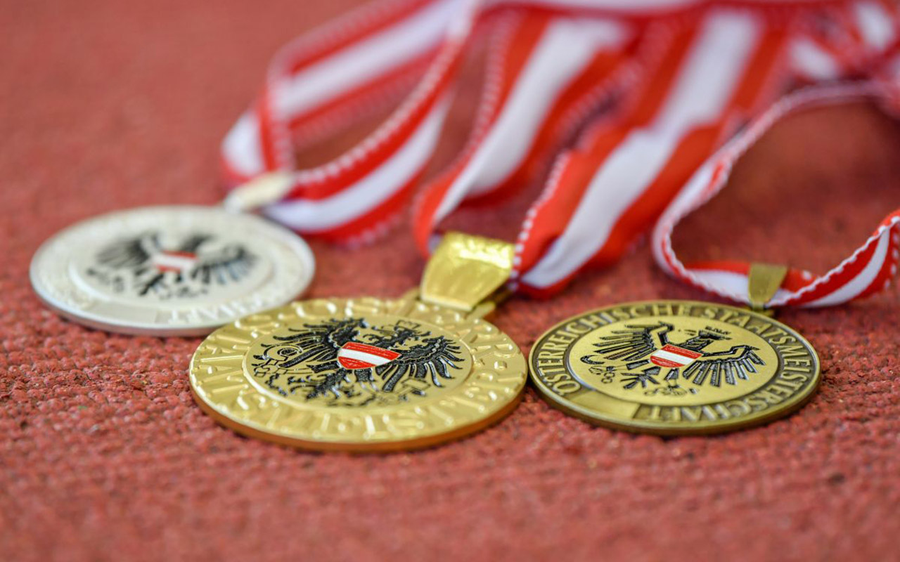 2 Meisterschaften - 10 Medaillen